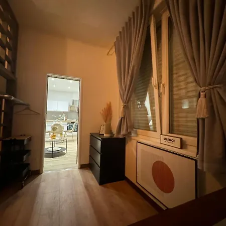 Apartment Leone Renove A 500m De La