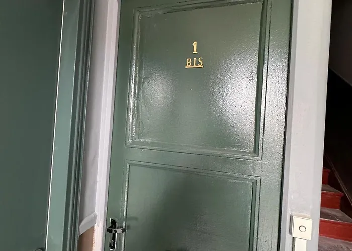 Appartement Leone Rénové à 500m De La *